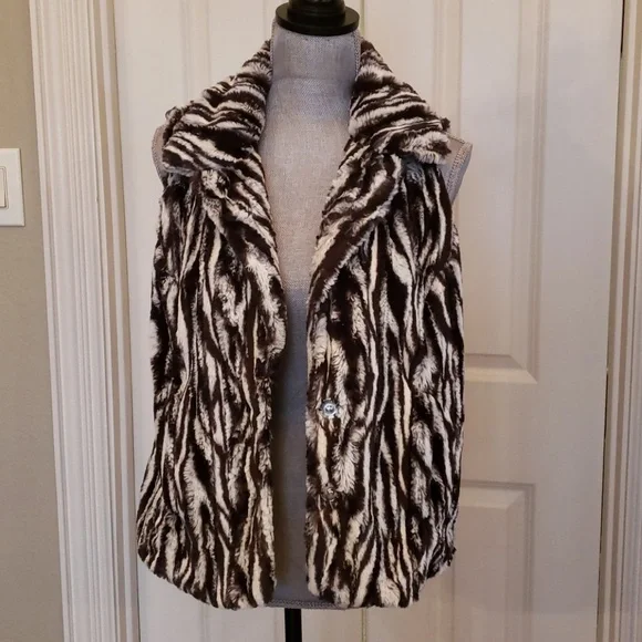 Erin London vest - Picture 2 of 5